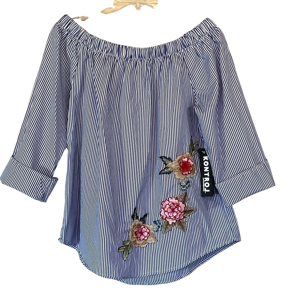 Kontrol NWT Contemporary Blue White Stripe Embroidered Off Shoulder Top‎ Size L